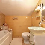 דירה Amazing In With Wifi Galižana