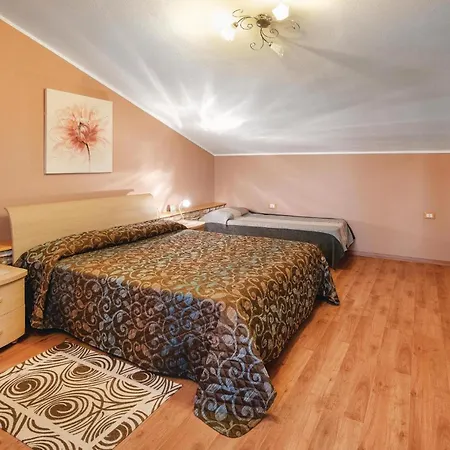 Amazing In With Wifi Galižana