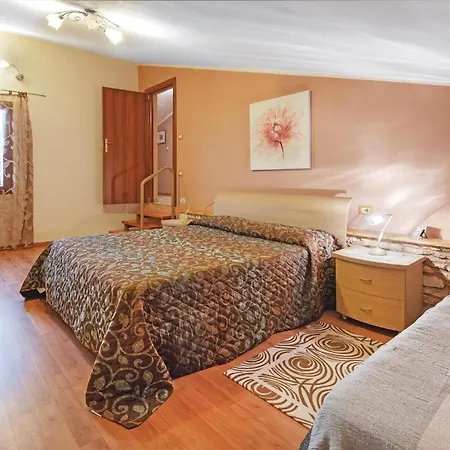 Amazing In With Wifi Galižana