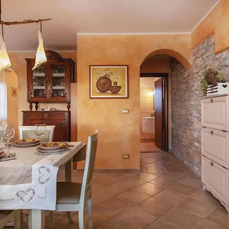 Апартаменты Amazing In With Wifi *